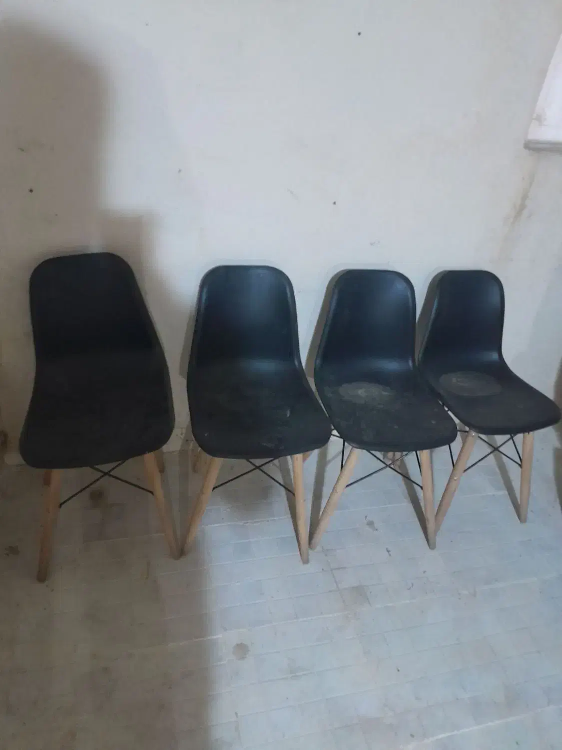 صندلی|آرایشگاه و سالنهای زیبایی|سنندج, |دیوار