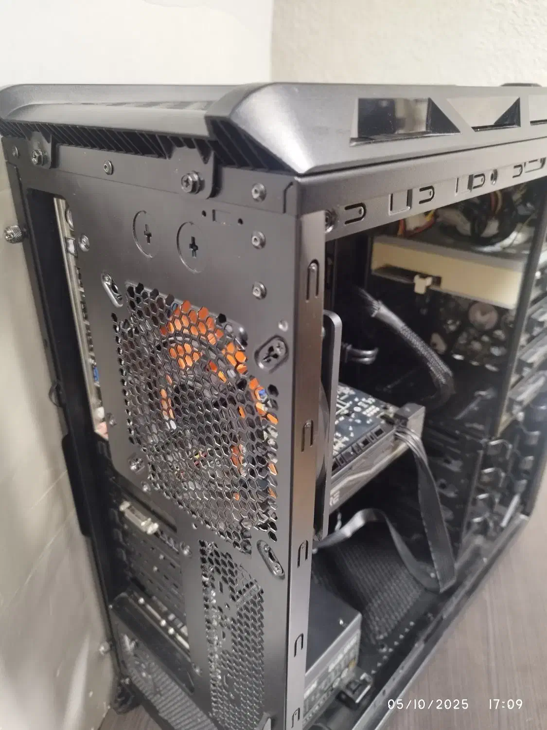کیس کامل گیمینگ+گرافیک مجزا rx470 nitro 4G تضمینی|رایانه رومیزی|تهران, جمهوری|دیوار