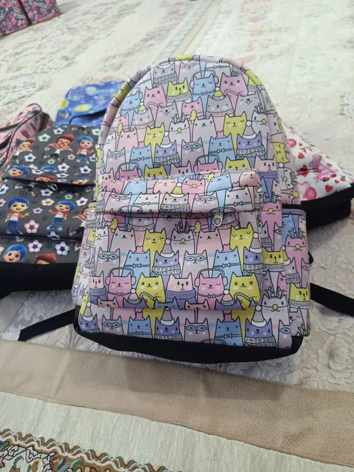 کلیه اجناس و لوازم لباسفروشی|فروشگاه و مغازه|فلاورجان, |دیوار