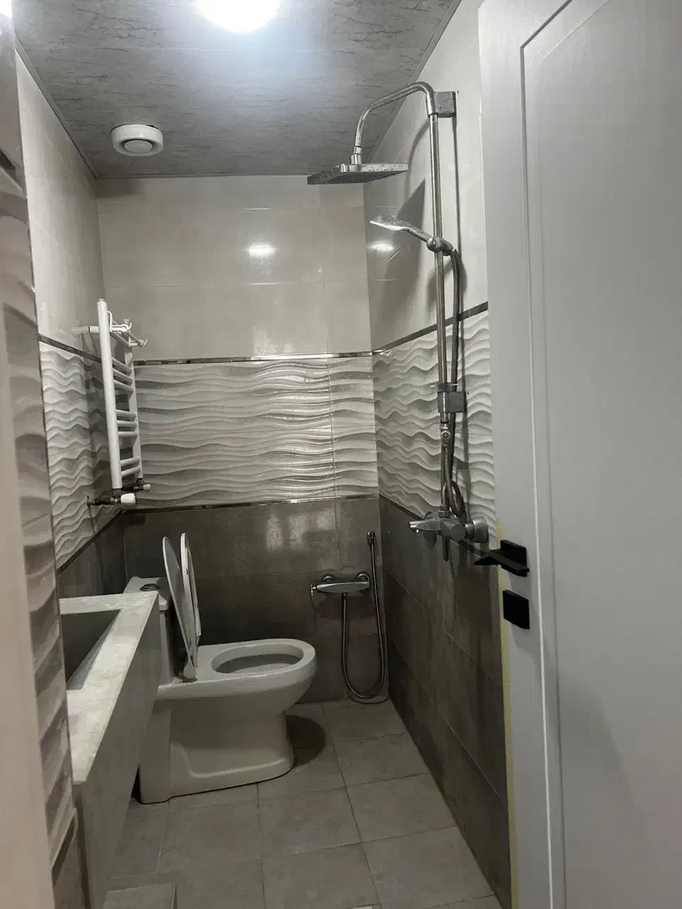 اجاره روزانه واحد مبله گلسار|اجارهٔ کوتاهمدت آپارتمان و سوئیت|رشت, گلسار|دیوار