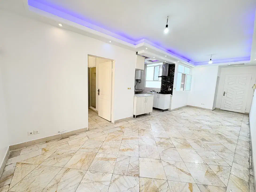 ۵۰ متر / فول امکانات / غرق نور / نقشه عالی|فروش آپارتمان|تهران, تهرانپارس شرقی|دیوار