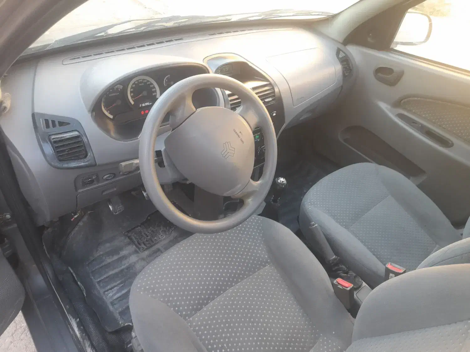 تیبا یک ۹۳|خودرو سواری و وانت|برخوار, |دیوار