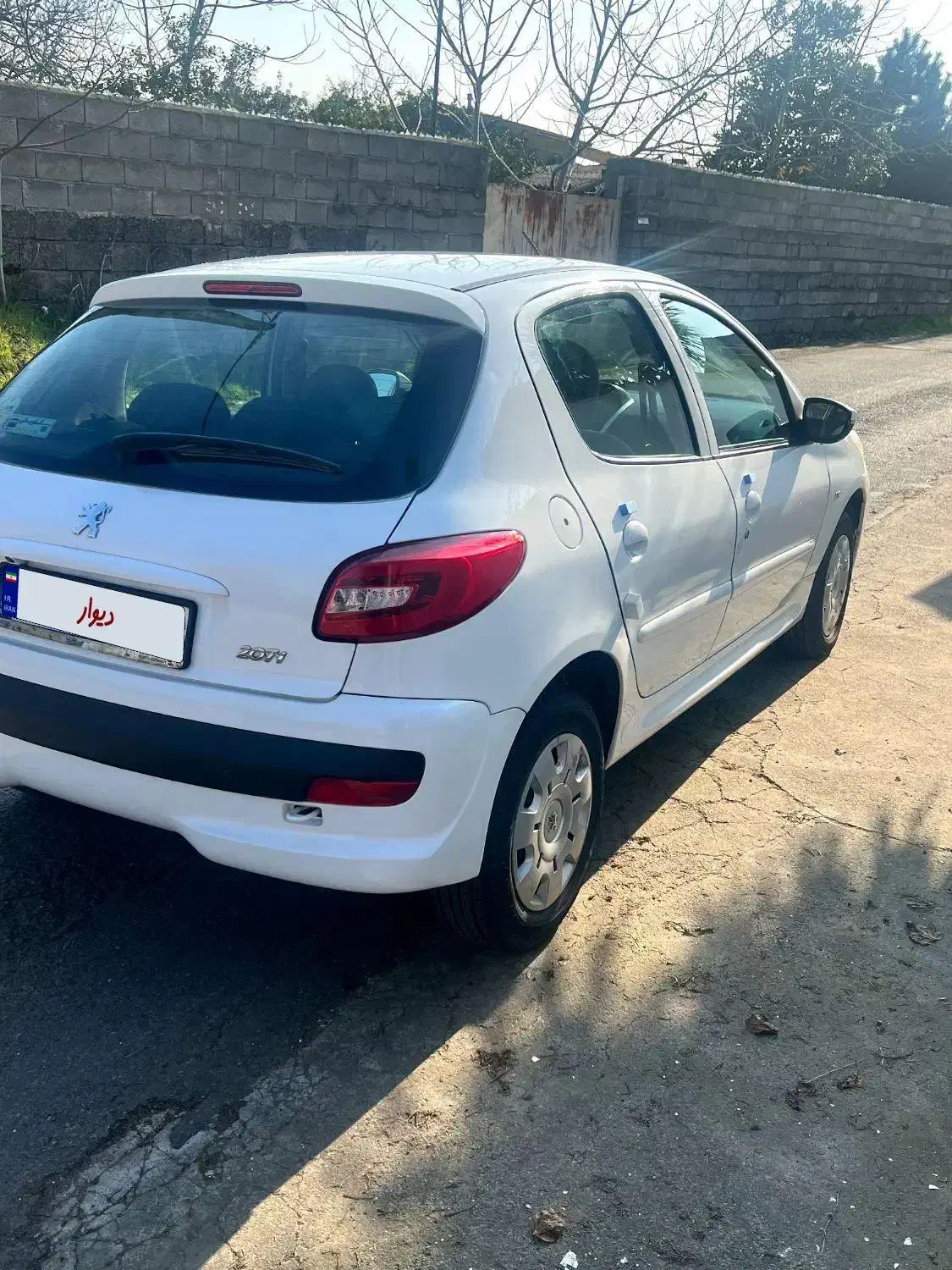 207 1402|خودرو سواری و وانت|تنکابن, |دیوار