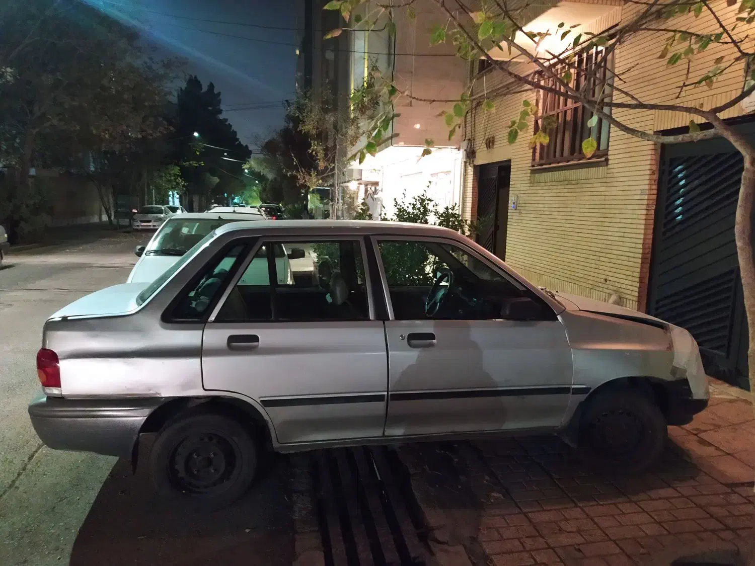 پراید نقره ای مدل ۸۴|خودرو سواری و وانت|مشهد, دانشجو|دیوار