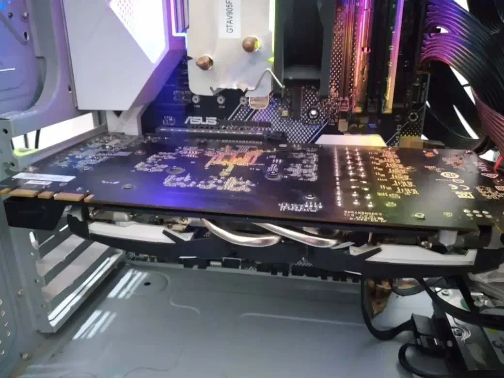 GTX1070 8gb MSI|قطعات و لوازم جانبی رایانه|برازجان, |دیوار