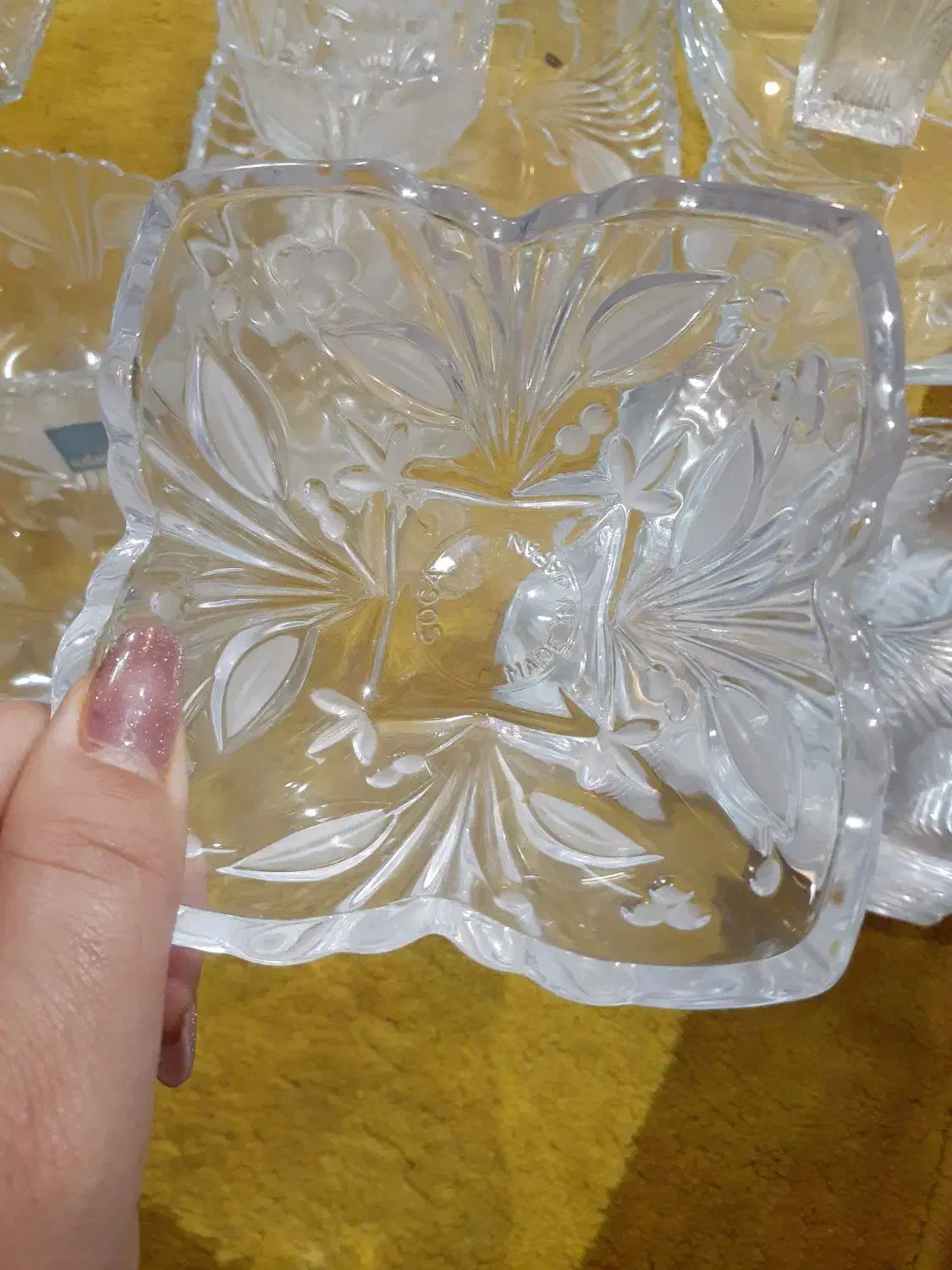 سرویس ۶نفره کریستال|ظروف سرو و پذیرایی|فولادشهر, A4|دیوار