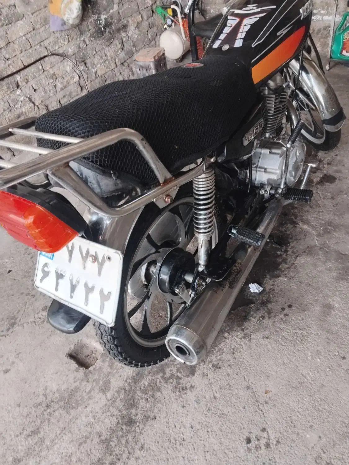 موتور|موتورسیکلت|تربت جام, بوستان وحدت|دیوار