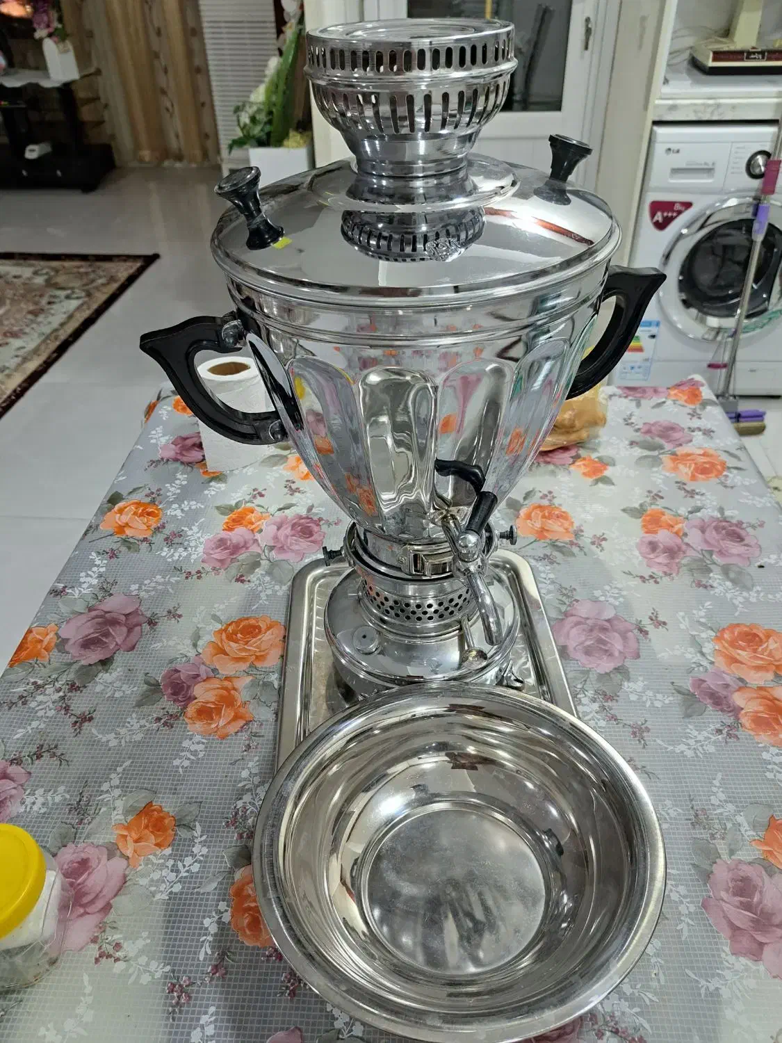 سماور نفتی|کلکسیون اشیاء عتیقه|دزفول, |دیوار