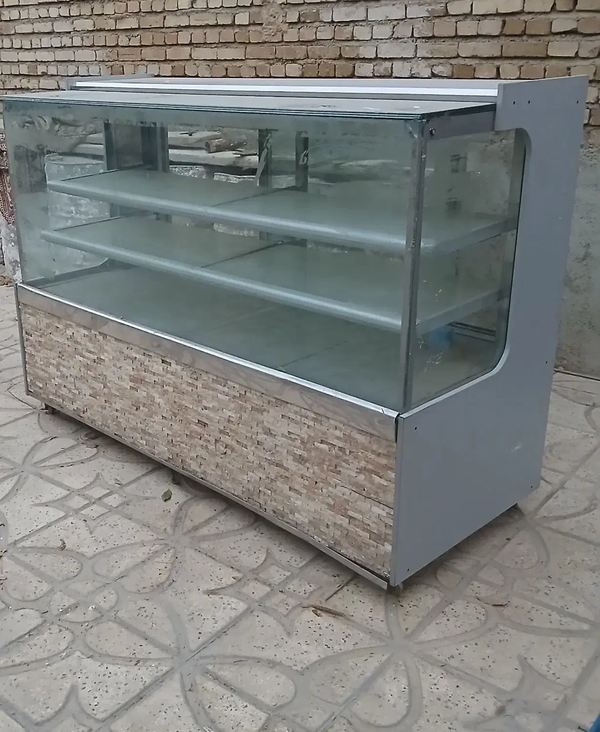 ویترین|فروشگاه و مغازه|همدان, |دیوار