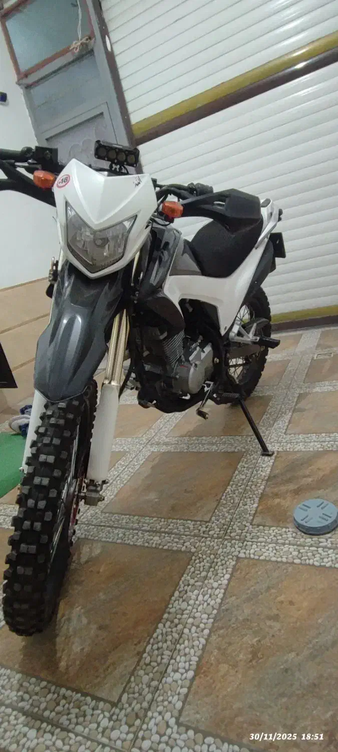 موتور تریل پرواز 200 مدل 1400 درحد|موتورسیکلت|اشنویه, |دیوار