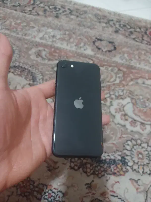 آیفون se2020|موبایل|تهران, سنگلج (شاپور)|دیوار