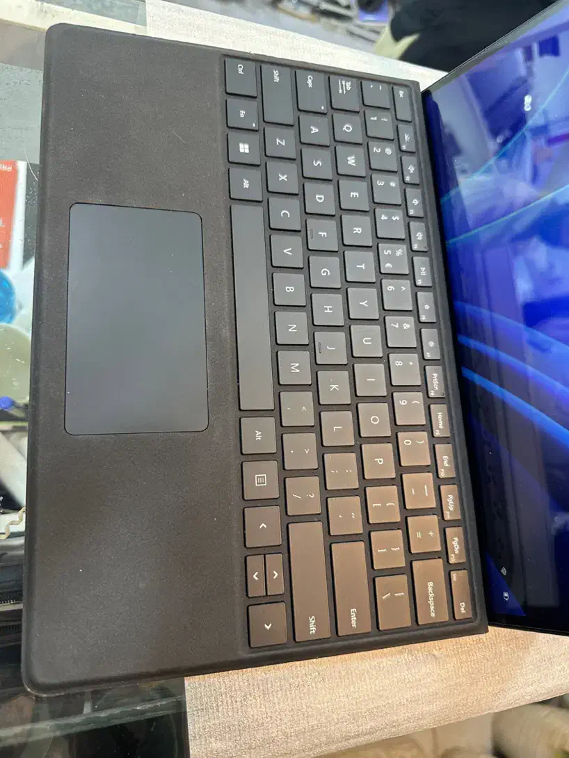 Surface 9 Pro 256GB ram8|رایانه همراه|کرج, گوهردشت|دیوار