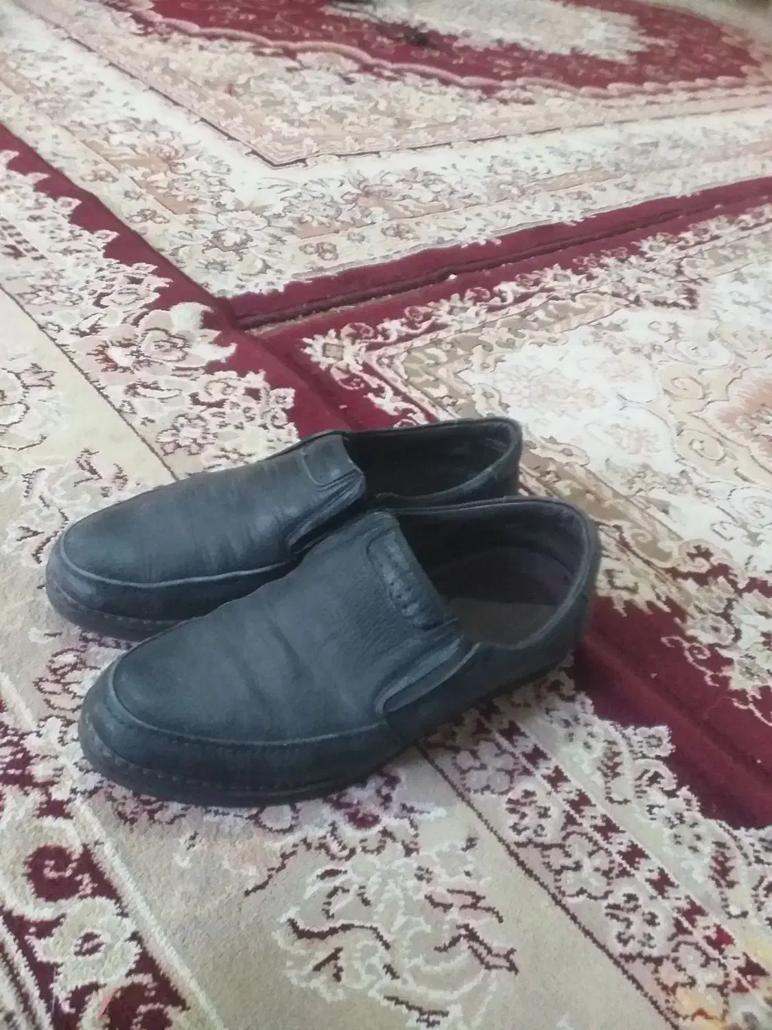 کفش تمام چرم ۴۲و۴۳|کیف، کفش، کمربند|خلخال, |دیوار