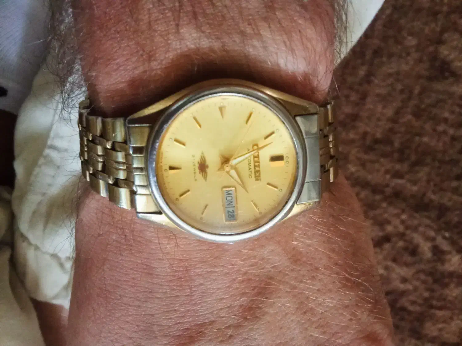 ساعت وانگشتر چندسنگ|ساعت|اردبیل, |دیوار