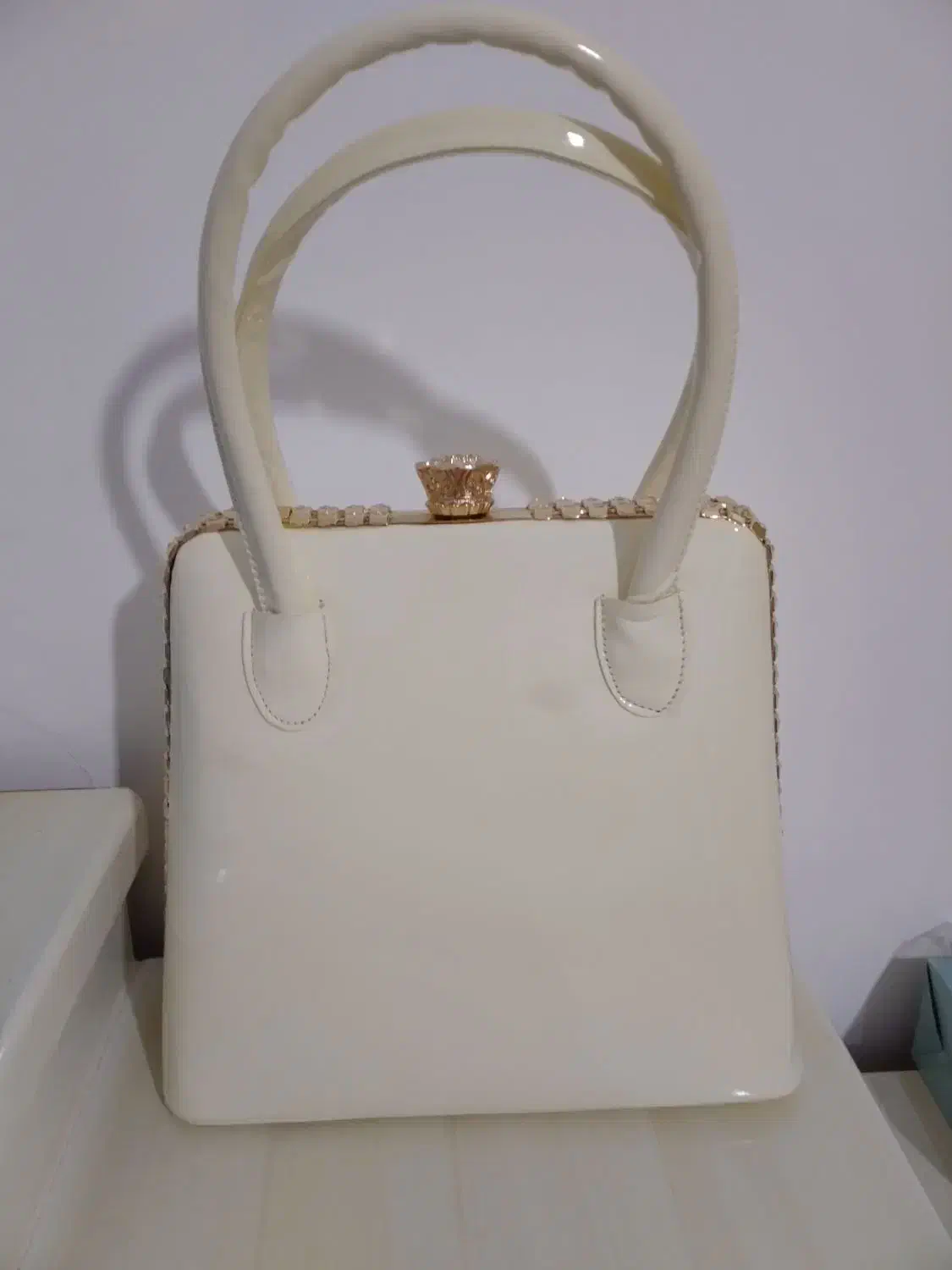 کیف مجلسی|کیف، کفش، کمربند|ایجرود, |دیوار