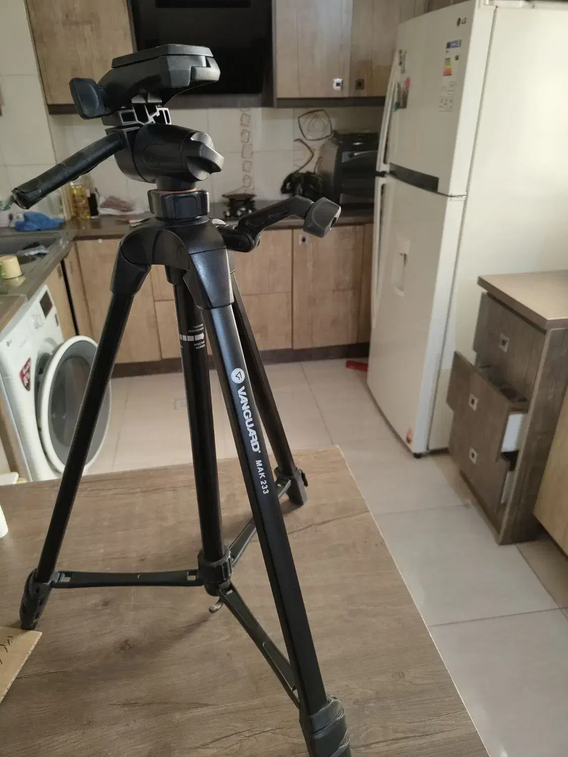 سه پایه vanguradmax233|دوربین عکاسی و فیلمبرداری|تهران, شادمان|دیوار