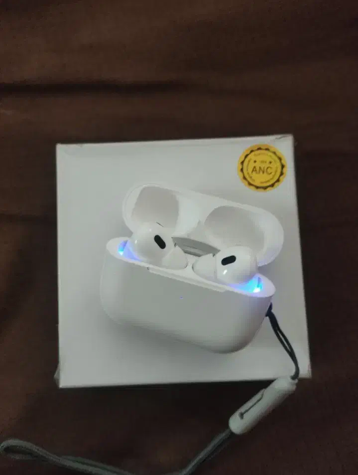 ایرپاد اصل|لوازم جانبی موبایل و تبلت|خرم‌آباد, |دیوار