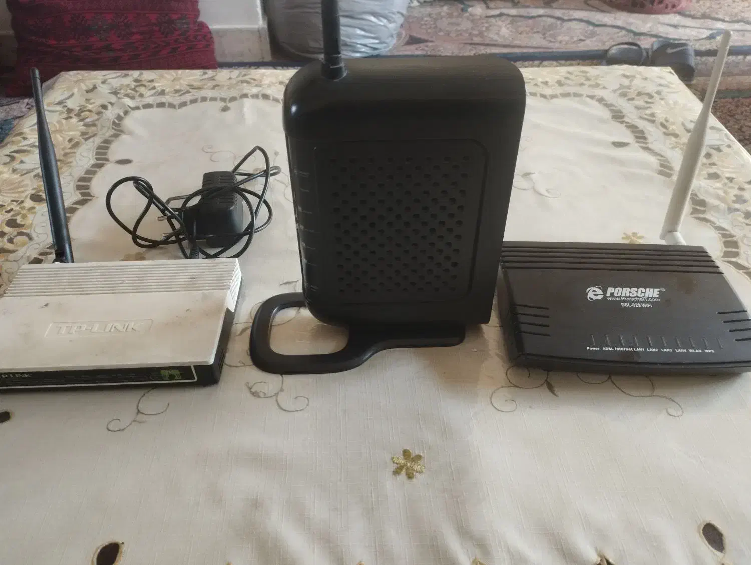 تعداد سه عدد مودم وای فای|مودم و تجهیزات شبکه|شیراز, رکنآباد|دیوار