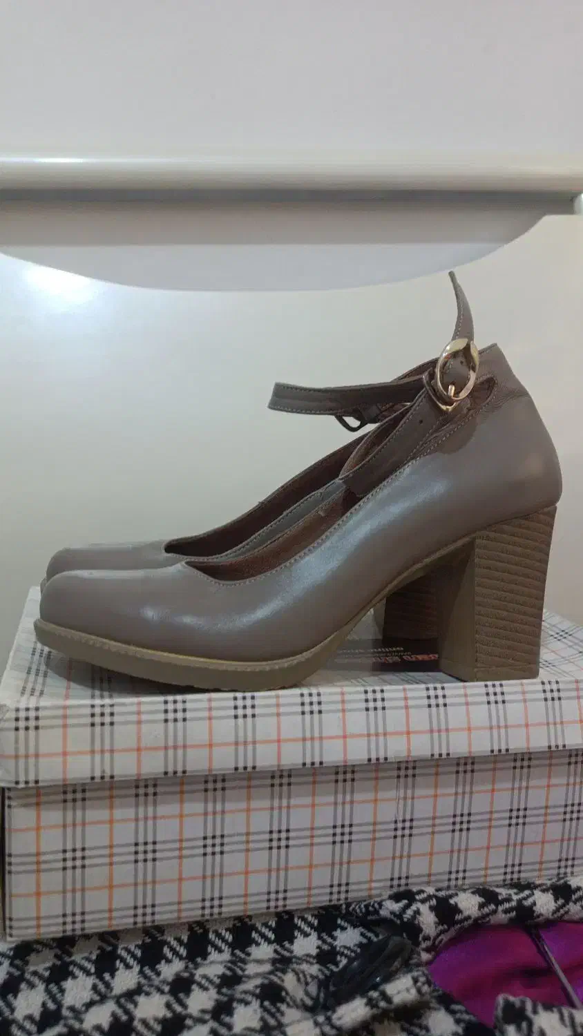 کفش های چرم اصل مجلسی و اداری|کیف، کفش، کمربند|پردیس, فاز ۹|دیوار