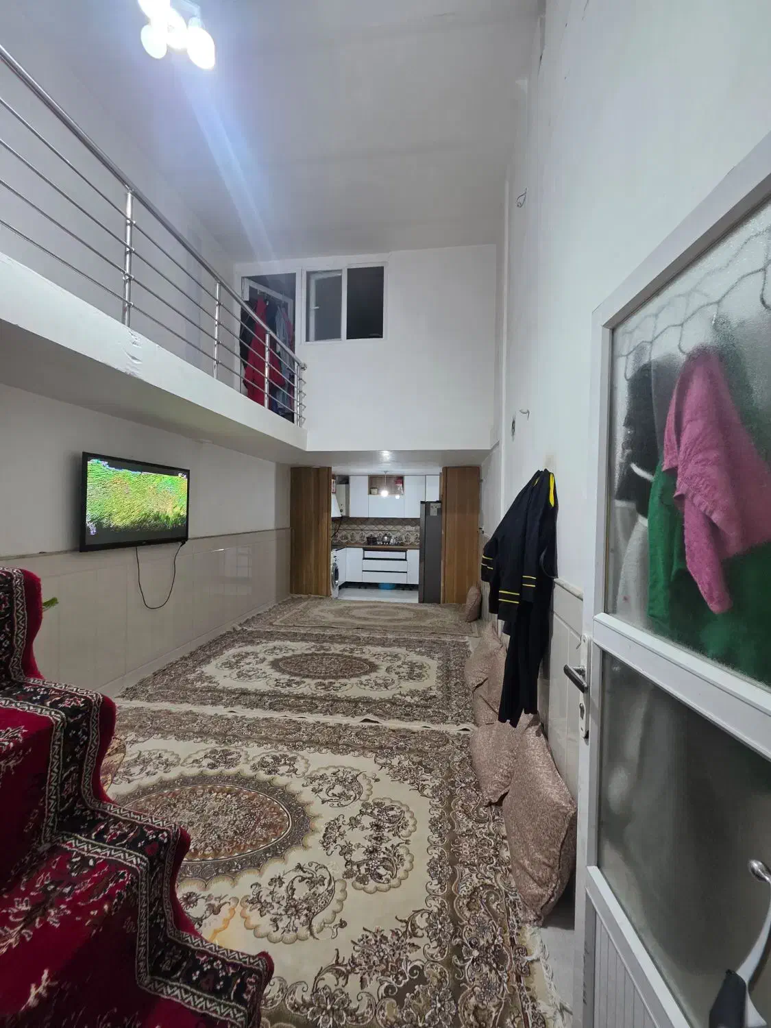 بر خیابان بهبهیار دو خواب|فروش خانه و ویلا|قم, حکمت شمالی|دیوار