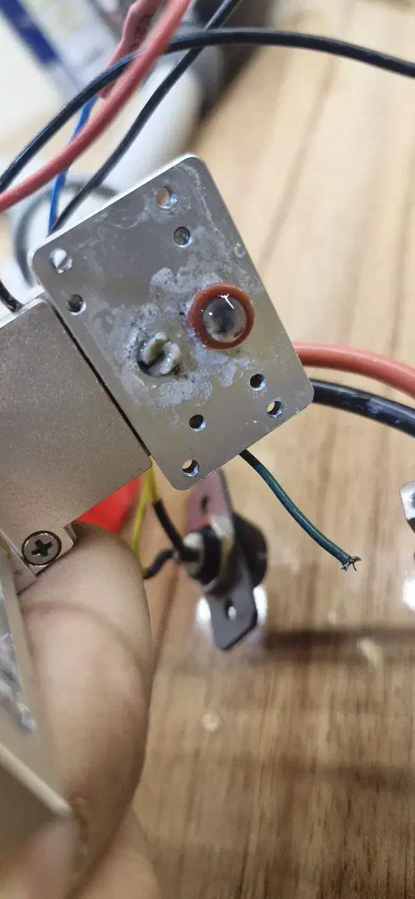 تعمیر و سرویس دستگاه لیزر، لاغری، هایفو، کرایو و.|خدمات پیشه و مهارت|مشهد, جنت|دیوار