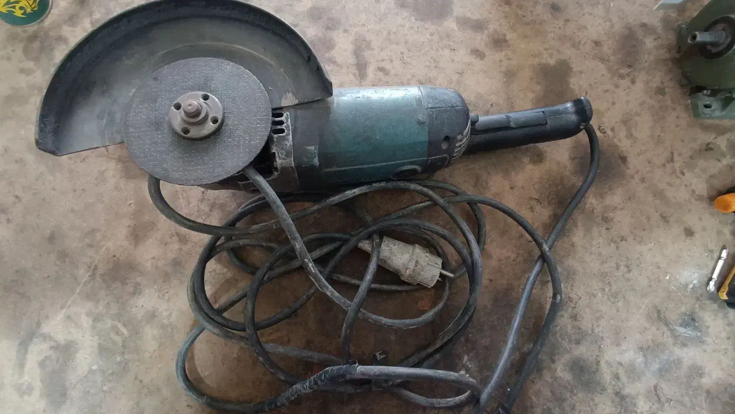 فرز اهنگری ماکیتا اصلی|ابزارآلات|خنجین, |دیوار