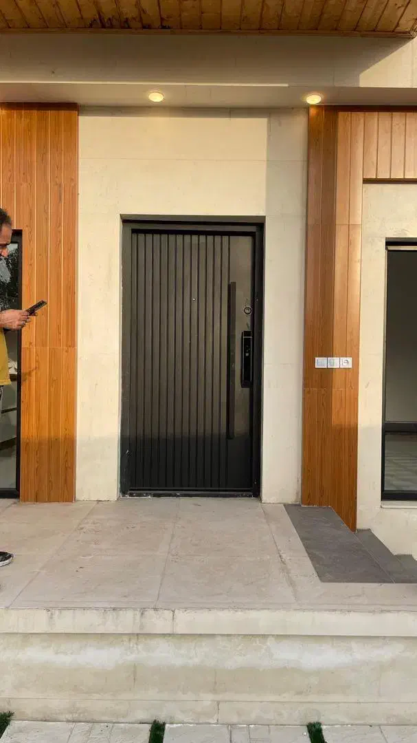 ویلا نوساز نما مدرن و هوشمند سازی شده|فروش خانه و ویلا|خشکبیجار, |دیوار