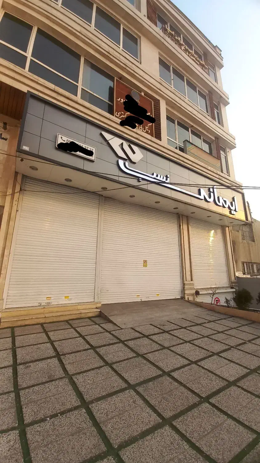 مغازه بر فردوس 220 متر کفی|اجارهٔ مغازه و غرفه|تهران, صادقیه|دیوار