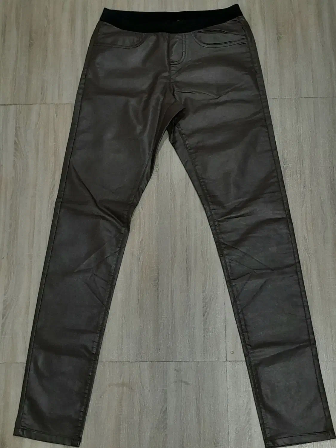 لگ چرمی|لباس|برازجان, |دیوار