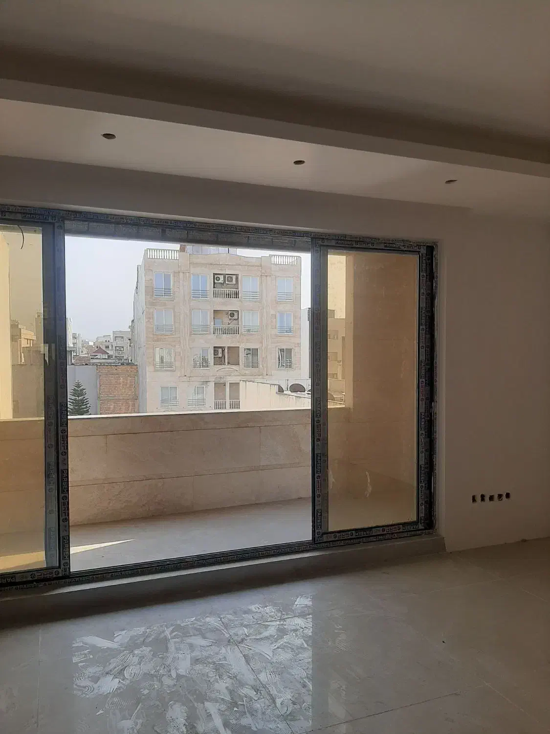 فروش آپارتمان لوکس ۲۰۰ متری در بلوار خزر، دریا|فروش آپارتمان|ساری, |دیوار