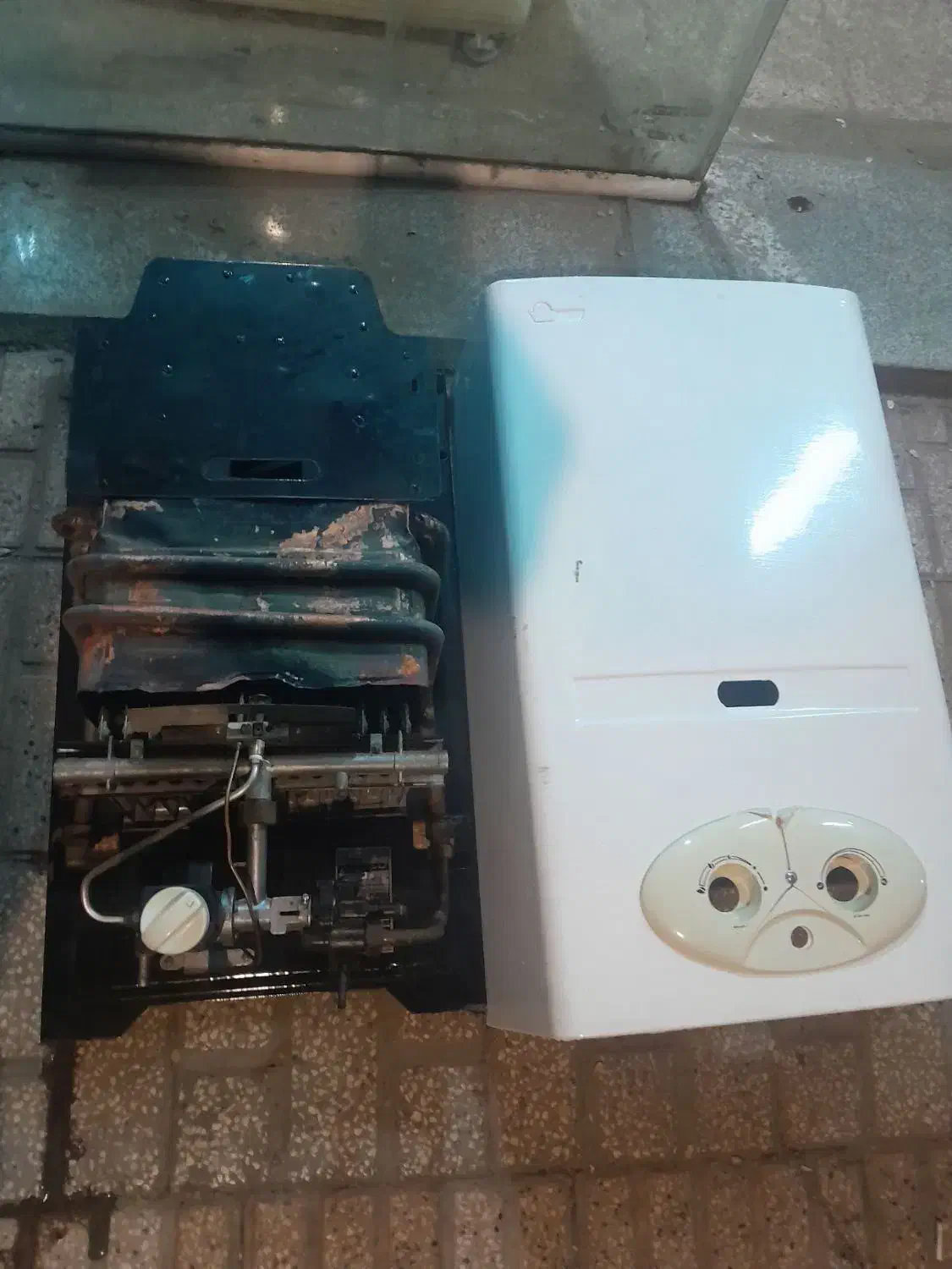 خرید ابگرمکن سرتاسر شهر زمینی و دیواری سالم و خراب|آبگرمکن، پکیج، شوفاژ|مشهد, قائم|دیوار