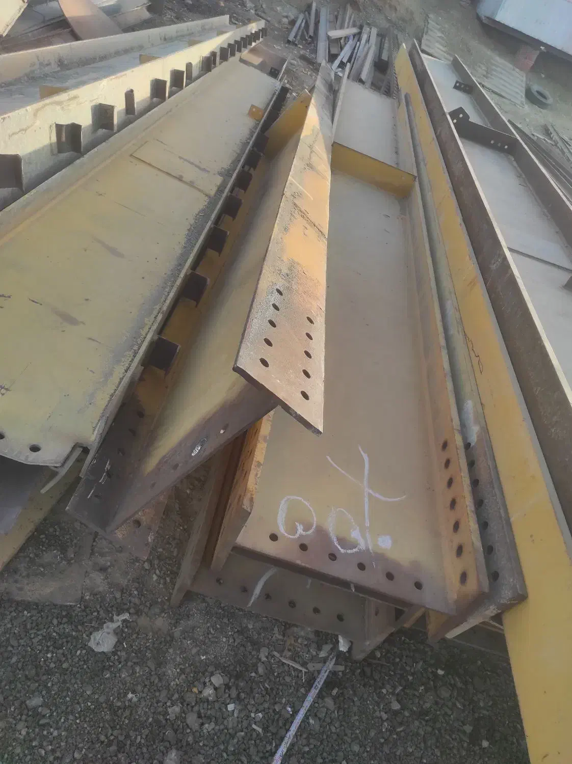 تیرآهن و تیرورق|مصالح و تجهیزات ساختمان|چهاردانگه (تهران), |دیوار