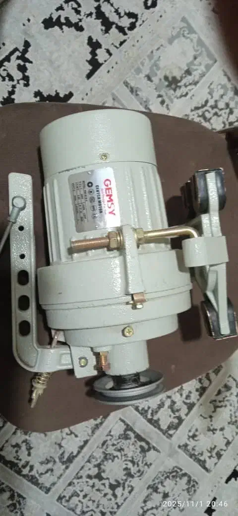 چرخ خیاطی صنعتی راسته دوز|چرخ خیاطی و ریسندگی|تهران, افسریه شمالی|دیوار