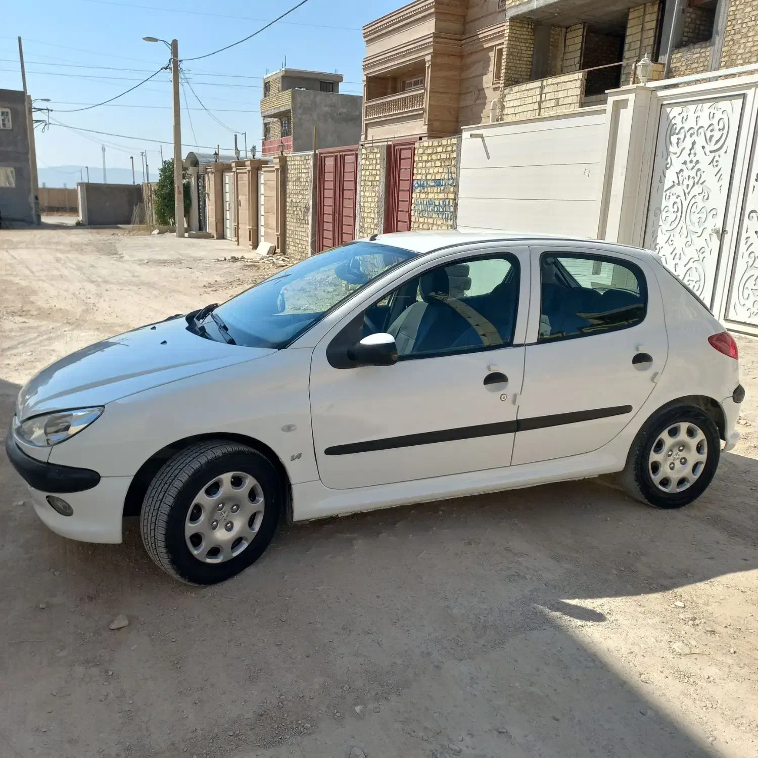 فروش ۲۰۶   تیپ ۲   مدل ۹۴|خودرو سواری و وانت|شیراز, بهارستان|دیوار
