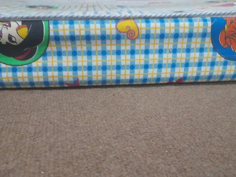 تشک|تشک تختخواب|مشهد, هنرور|دیوار