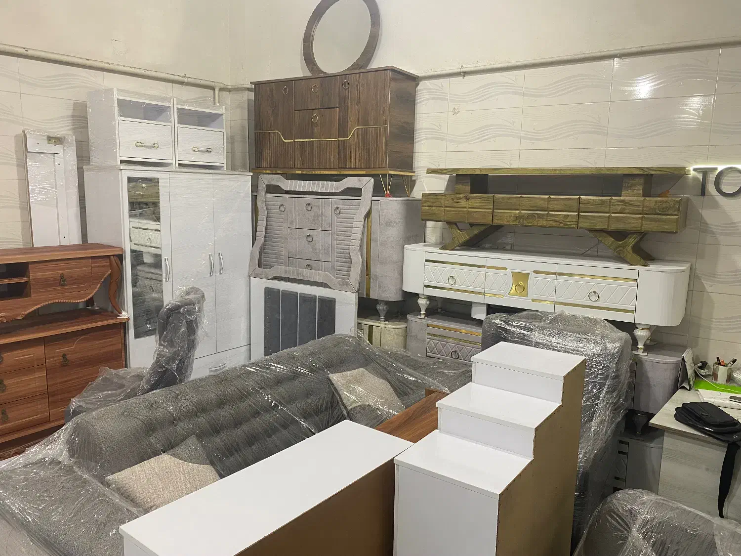 فروش کامل جهازیه عروس و سرویس خواب|تخت و سرویس خواب|آستارا, |دیوار