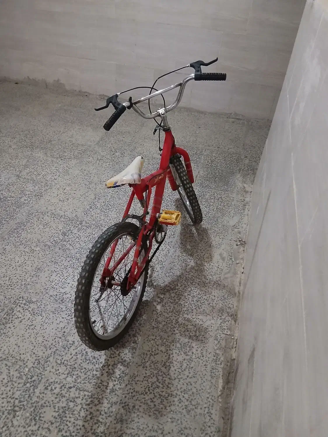 دوچرخه ۲۰ کاملا سالم قیمت ۳۰۰۰تومان|دوچرخه، اسکیت، اسکوتر|محمدیه-قزوین, |دیوار