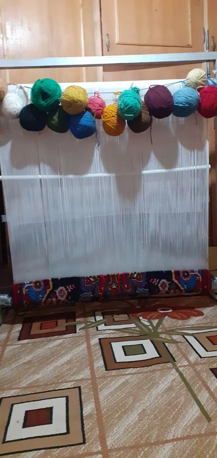 فرش محلی یک ذرو نیم|فرش|نهاوند, |دیوار