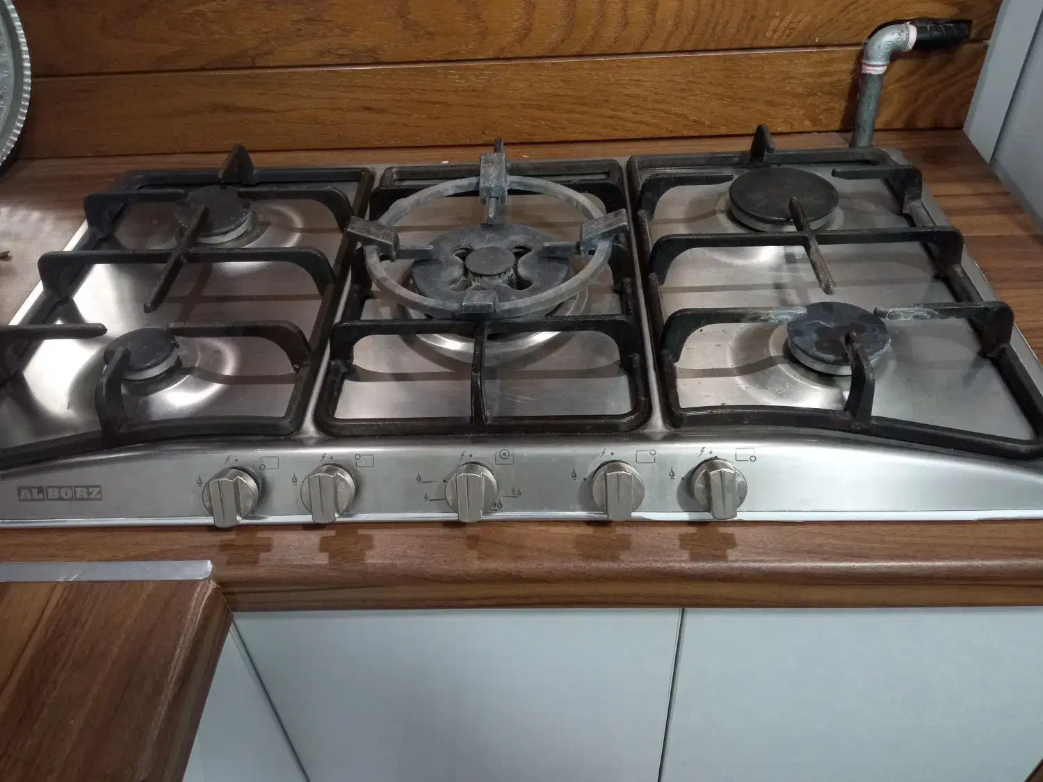 نصب وتعمیرات انواع وسایل گازسوز|خدمات پیشه و مهارت|سمنان, |دیوار