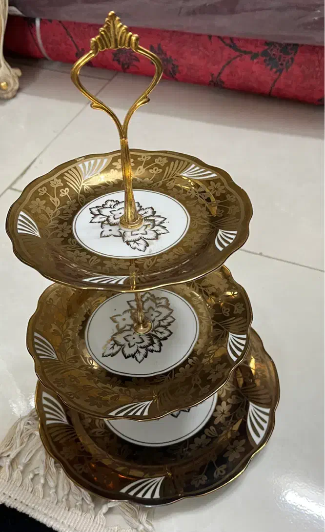 شیرینی خوری|ظروف سرو و پذیرایی|تهران, پرستار|دیوار