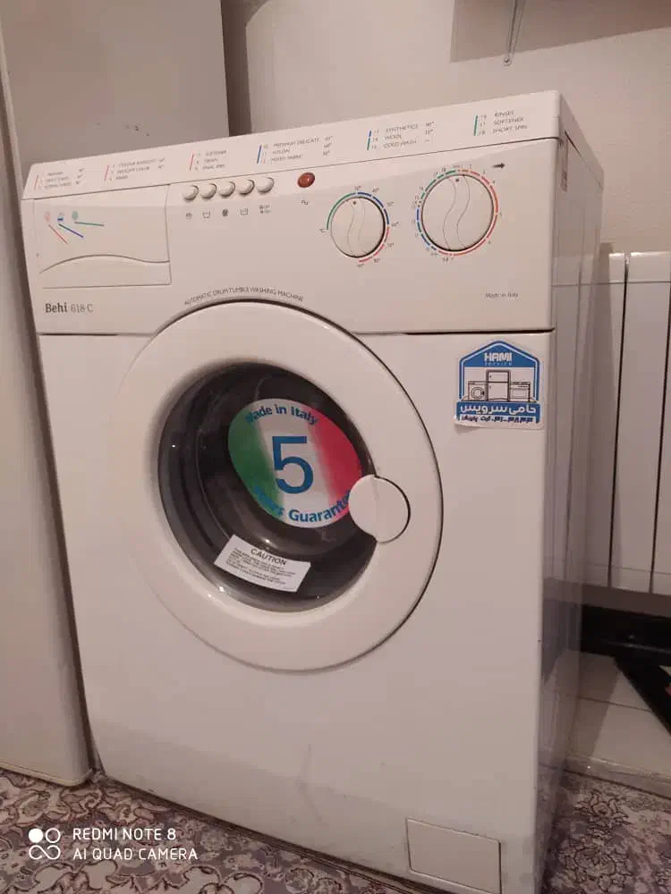 لباسشویی ۵ کیلوی تمیز|ماشین لباسشویی و خشک‌کن لباس|شاهین‌شهر, گرگاب|دیوار
