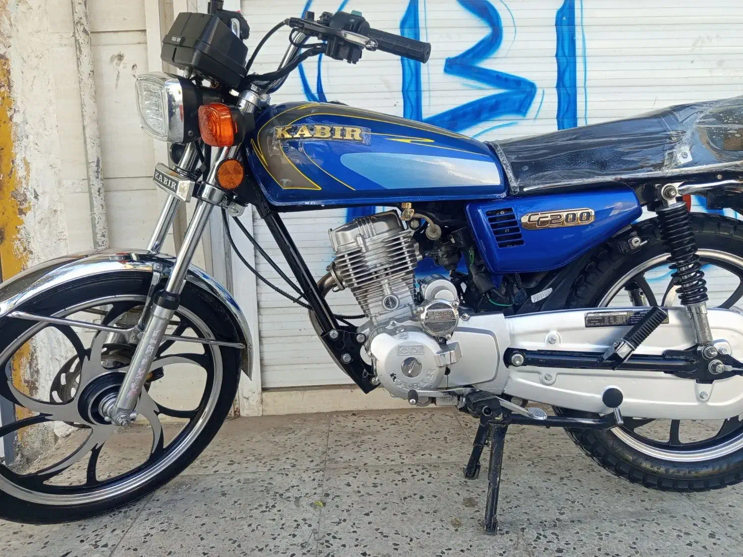 200کبیر|موتورسیکلت|فیروزآباد (فارس), |دیوار