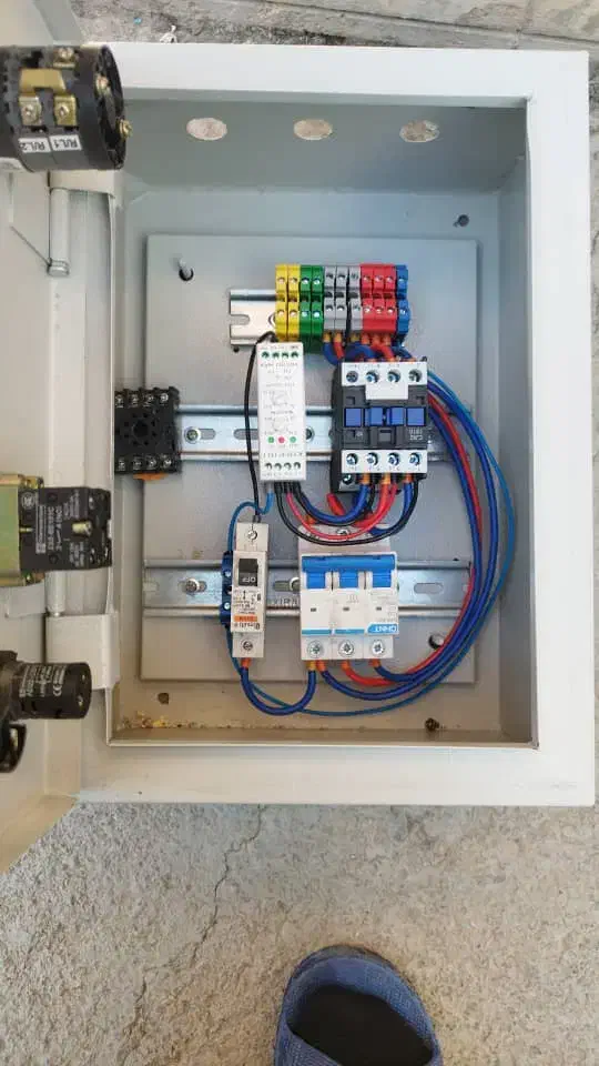 برقکار صنعتی و ساختمان وکاگاه ها|خدمات پیشه و مهارت|پاکدشت, خاتون آباد|دیوار