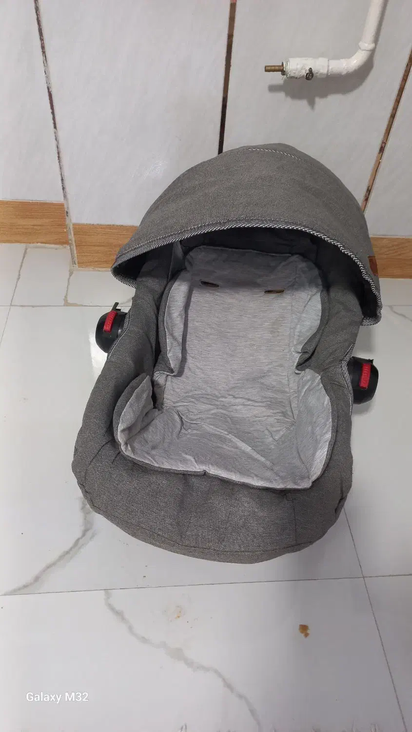 کریر|کالسکه و لوازم جانبی|کنگاور, |دیوار