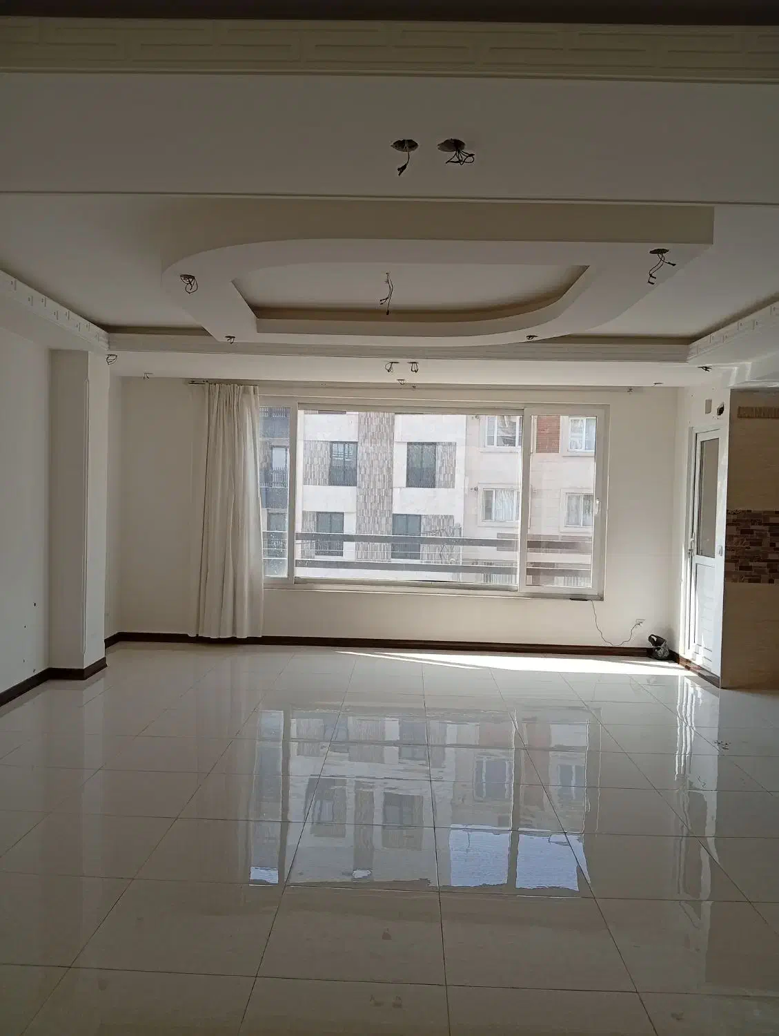 فروش واحد شخصی ساز خام ۱۵۵ متری ۳ خوابه شالمان|فروش آپارتمان|سنندج, |دیوار