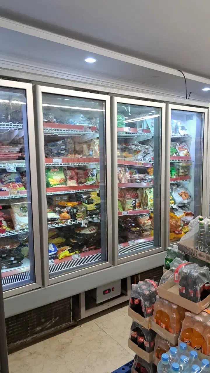 خریدار و فروش یخچال صنعتی ایستاده فریزر پرده هوا|فروشگاه و مغازه|تهران, تهرانسر مرکزی|دیوار