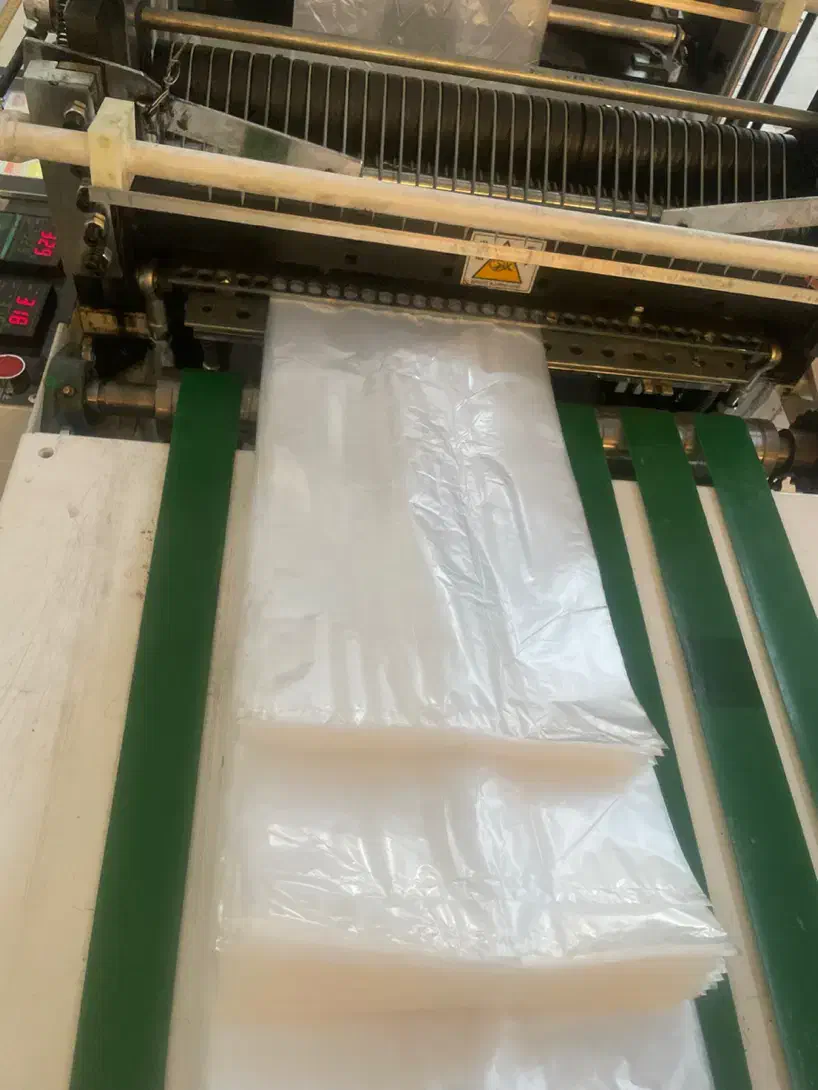 نایلکس کیفدستی|ظروف نگهدارنده، پلاستیکی، یک‌بارمصرف|تبریز, |دیوار