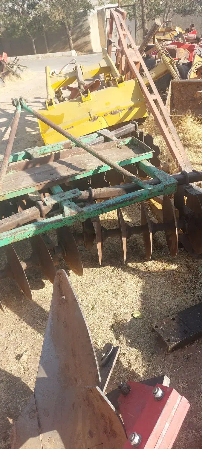 ۲ عدد دیکس ۲۸ پره فابریک رومانی|ماشینآلات صنعتی|پیر سلیمان, |دیوار