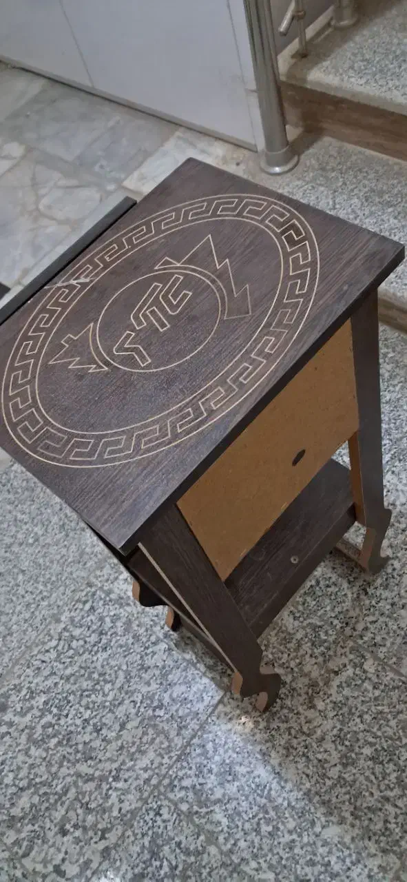 میز تلفن|میز تلفن|زاهدان, |دیوار