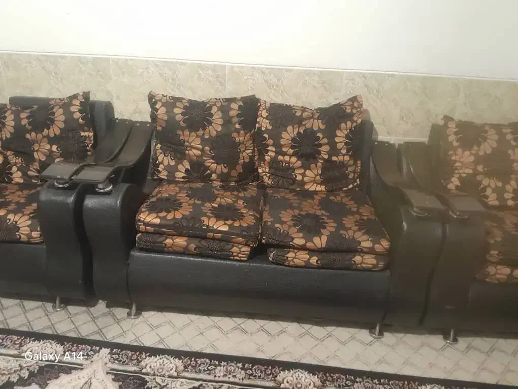 مبل و ویترین کمد|مبلمان خانگی و میز عسلی|شیراز, کوشک میدان|دیوار